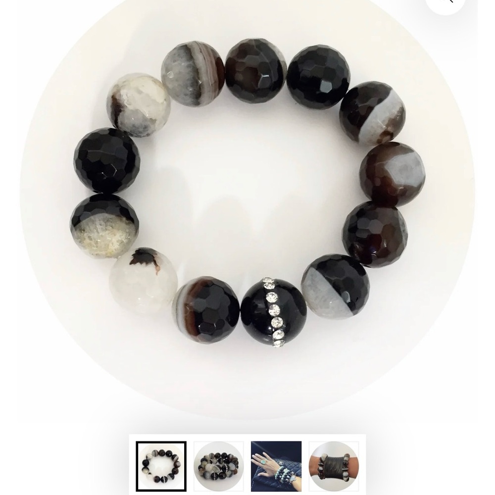 Oriana LaMarca black quartz bracelet - Picture 5 of 5